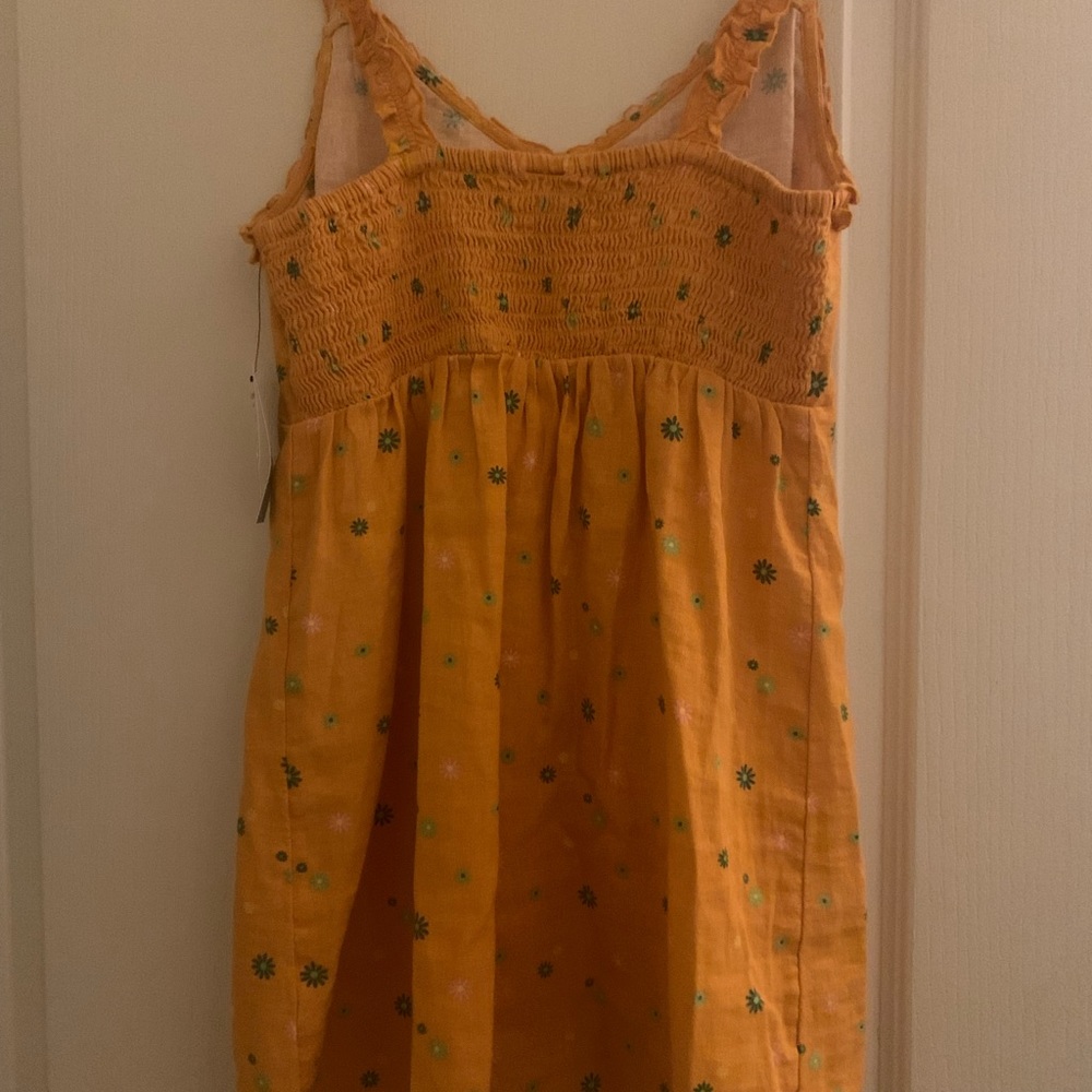 Asterisk Floral Top